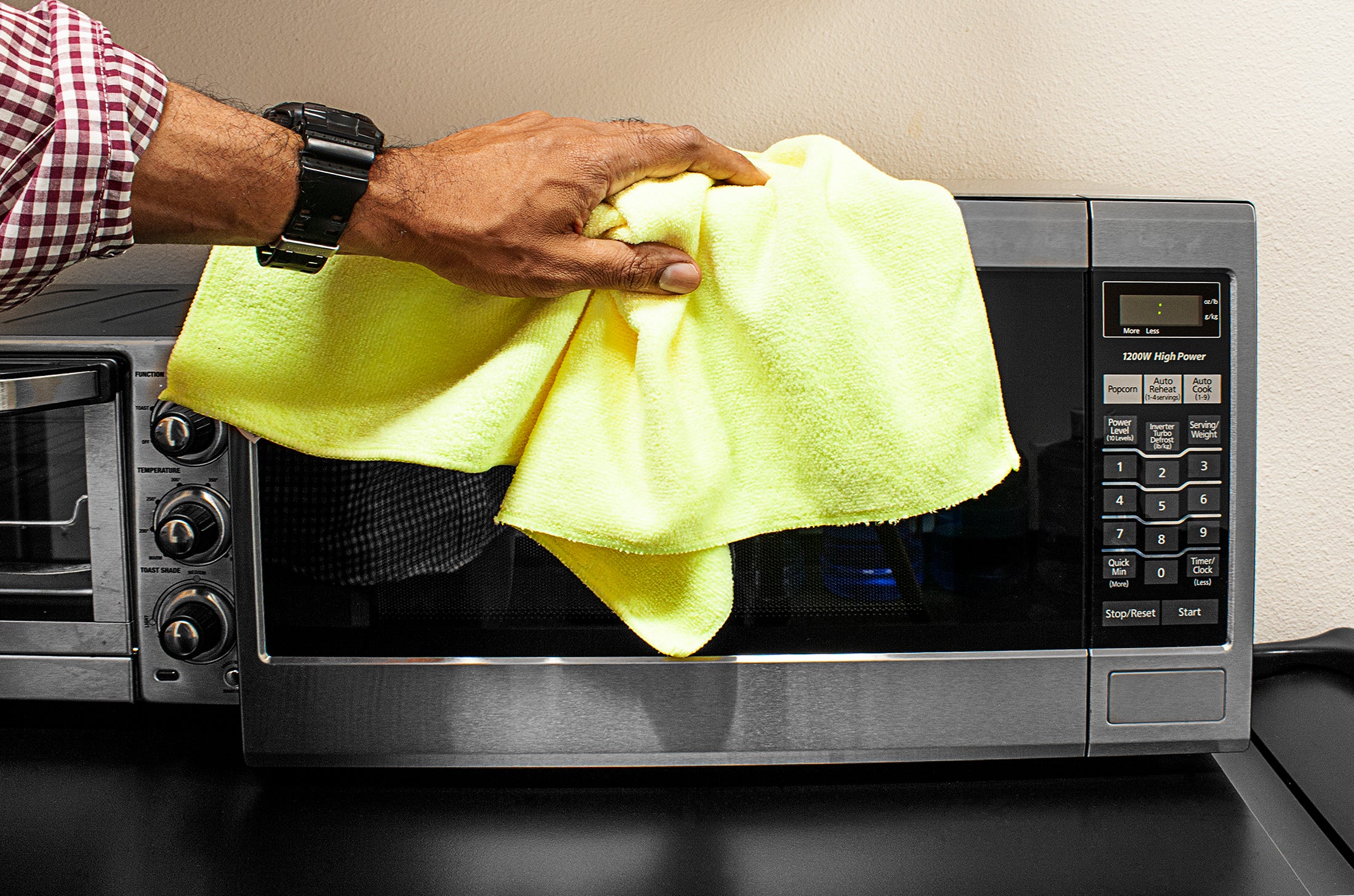 Detailer's Preference® Black Microfiber Cleaning Cloths – 50-pack